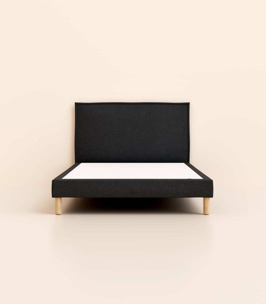#fr#Noir|Pieds Hêtre clair|Standard