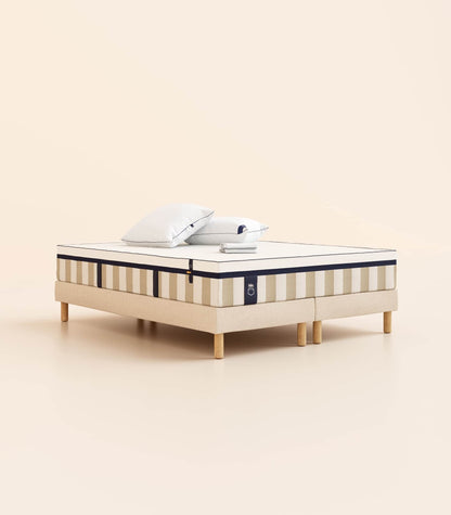 Pack lit 2 places Hybride Plus Matelas Hybride Premium Air+-Premium Air+-Sommier tapissier-Beige-Bibloc-Pieds Hêtre clair-Standard